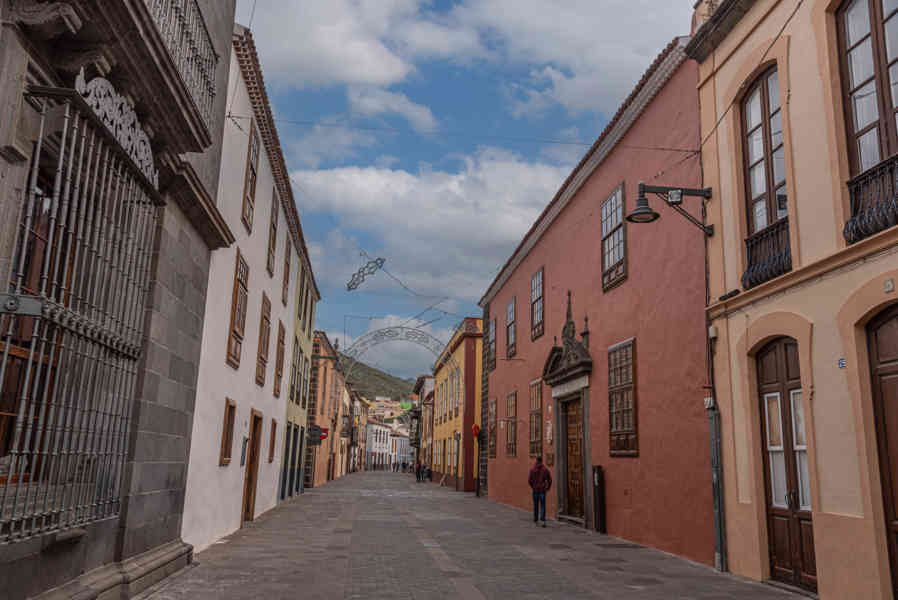 Tenerife 073 - San Cristóbal de La Laguna - antigua Casa de Los Jesuitas.jpg